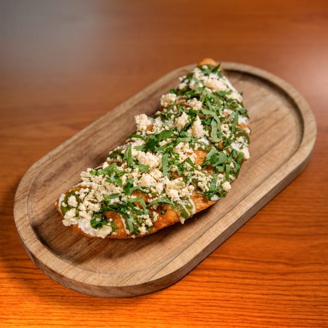 TIKKA EMPANADA.